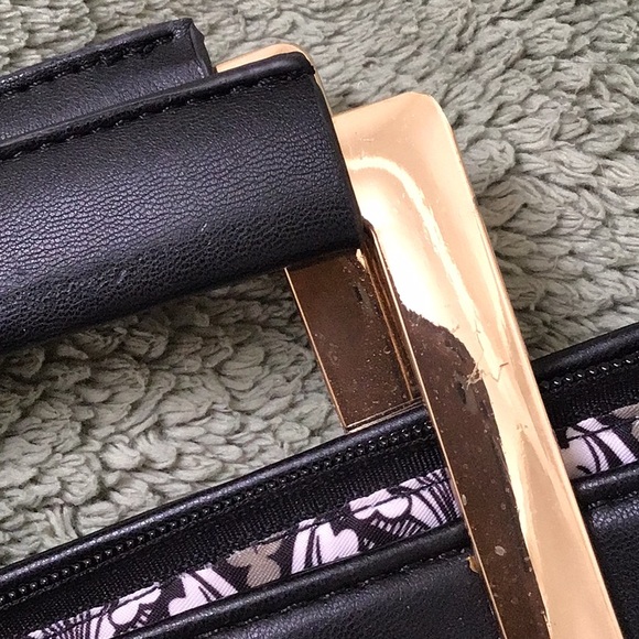 ♦️♦️Black faux leather hand bag♦️♦️ - Picture 5 of 6